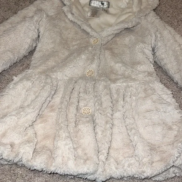 Little girls faux fur coat